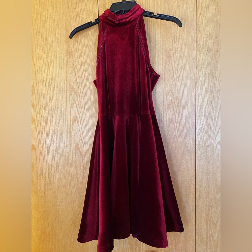 Maroon, velvet, B. darlin mini dress. Size 3/4 but fits like a small.